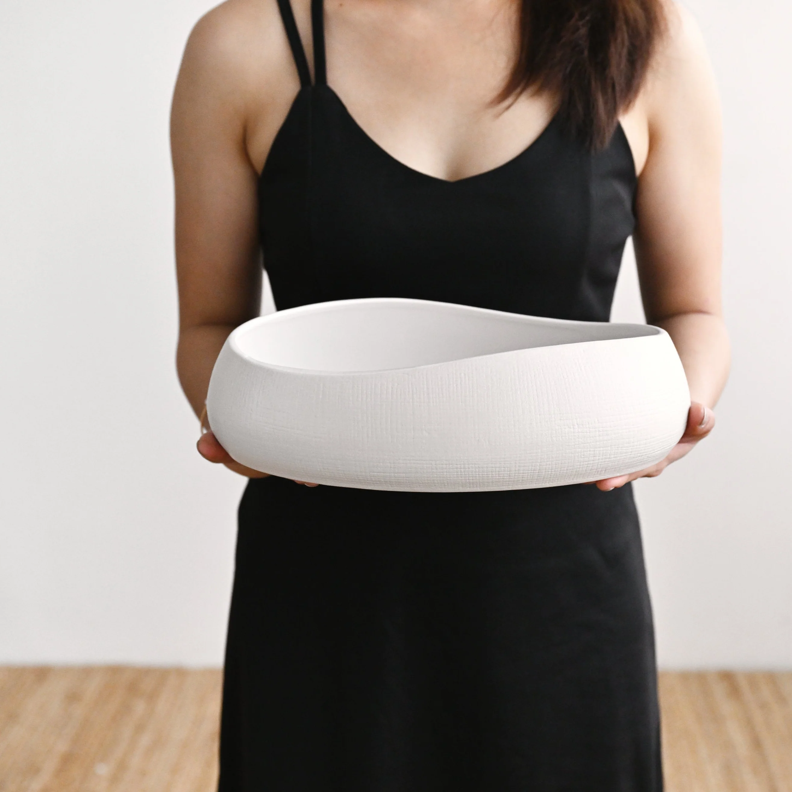 Bisque Round Bowl White - Image 3