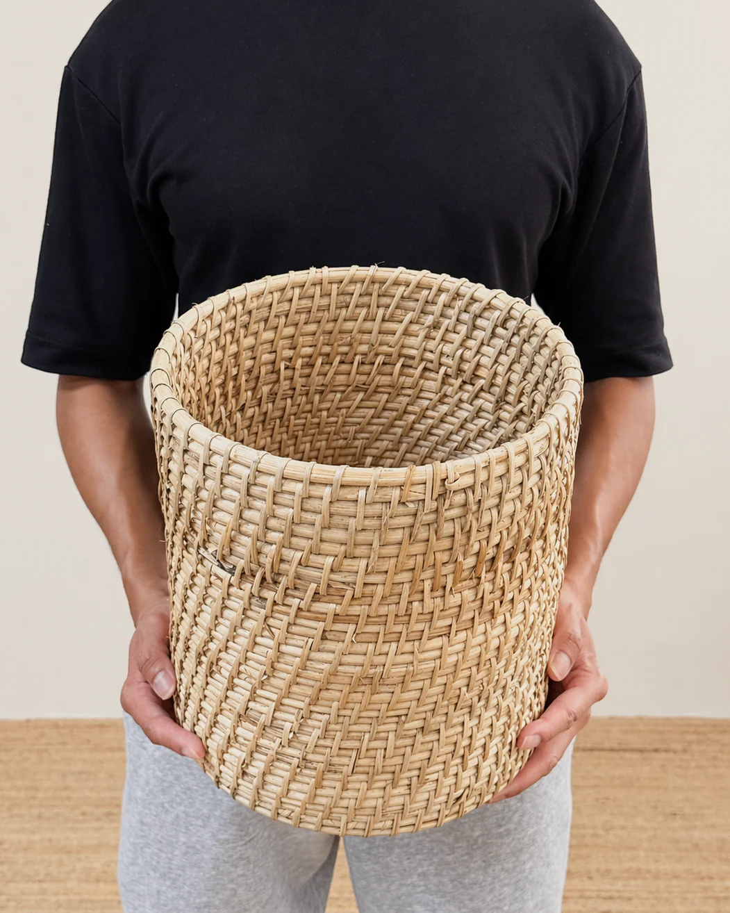 Caspia Round Rattan Bin - Image 2