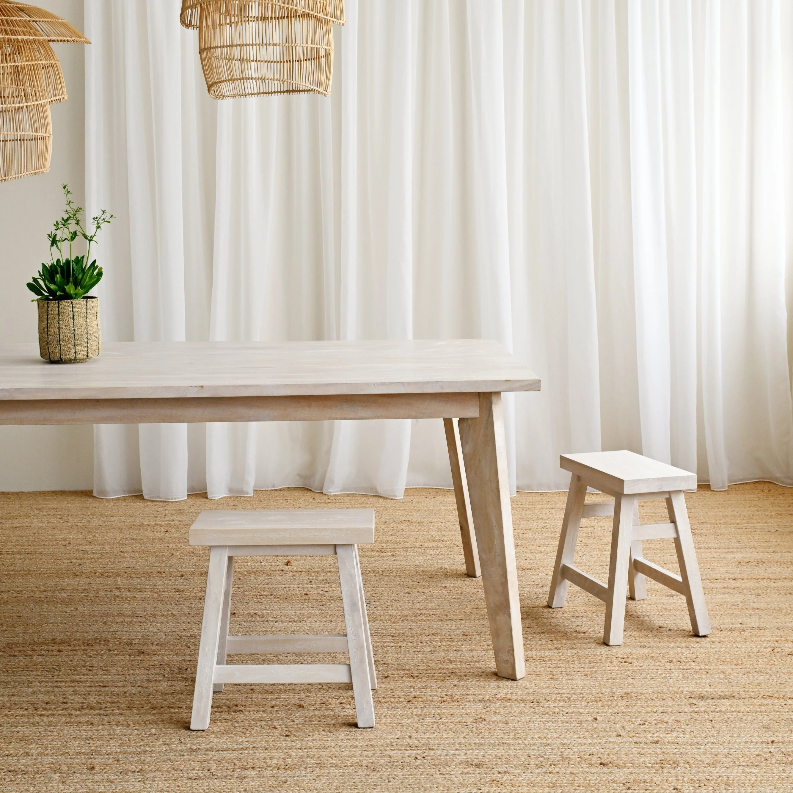 Gili Dining Table - White Wash - Image 3