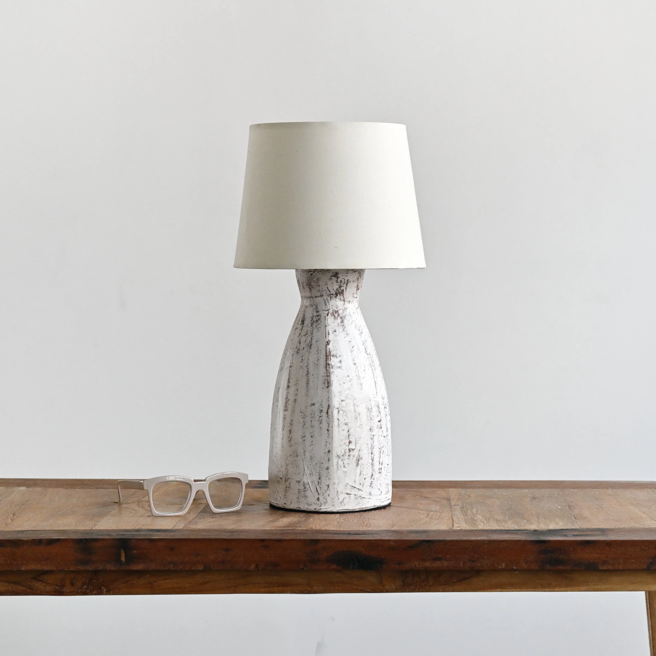 White Wash Java Lamp - Image 3
