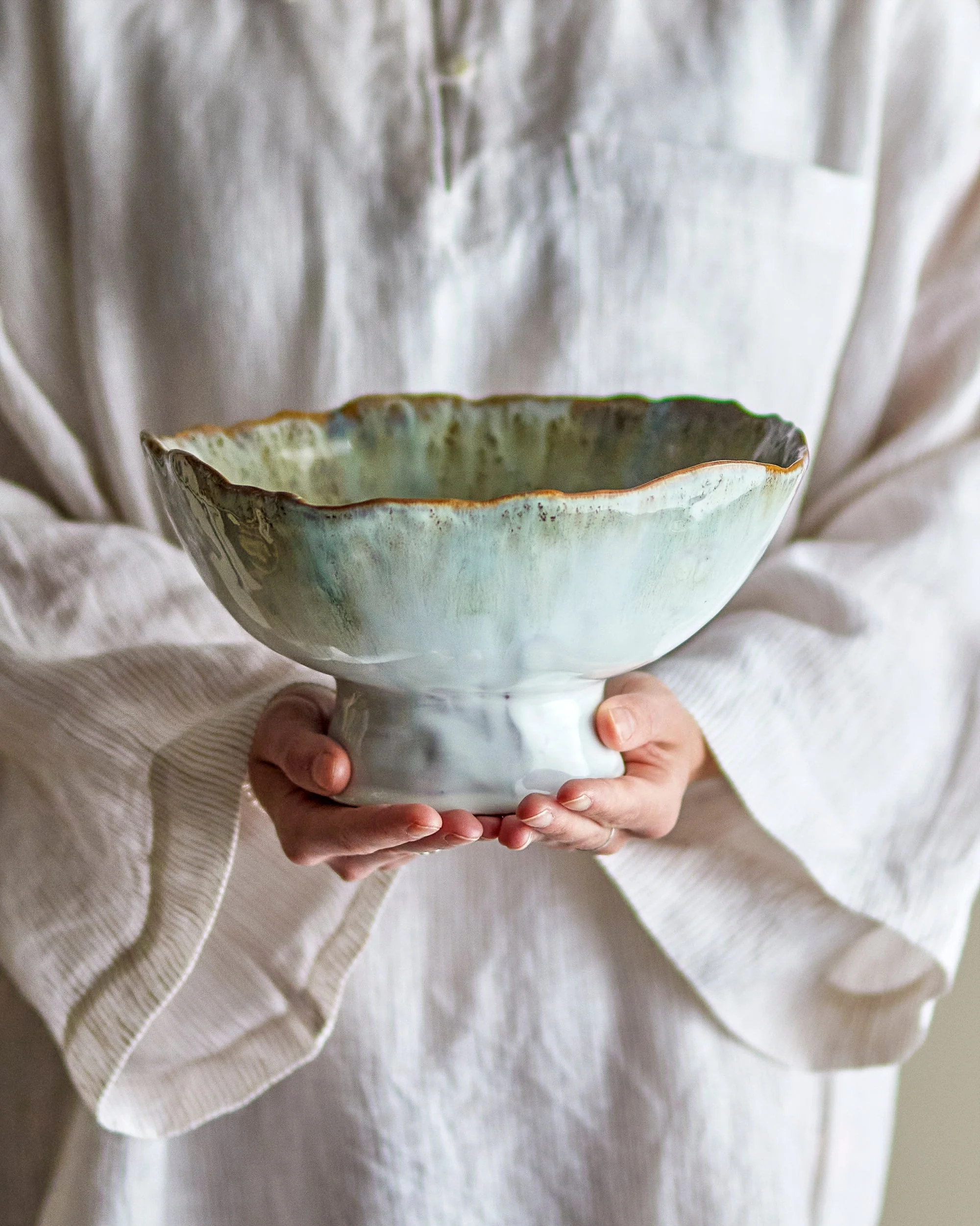 Joby Serving Pedestal Bowl - Image 3