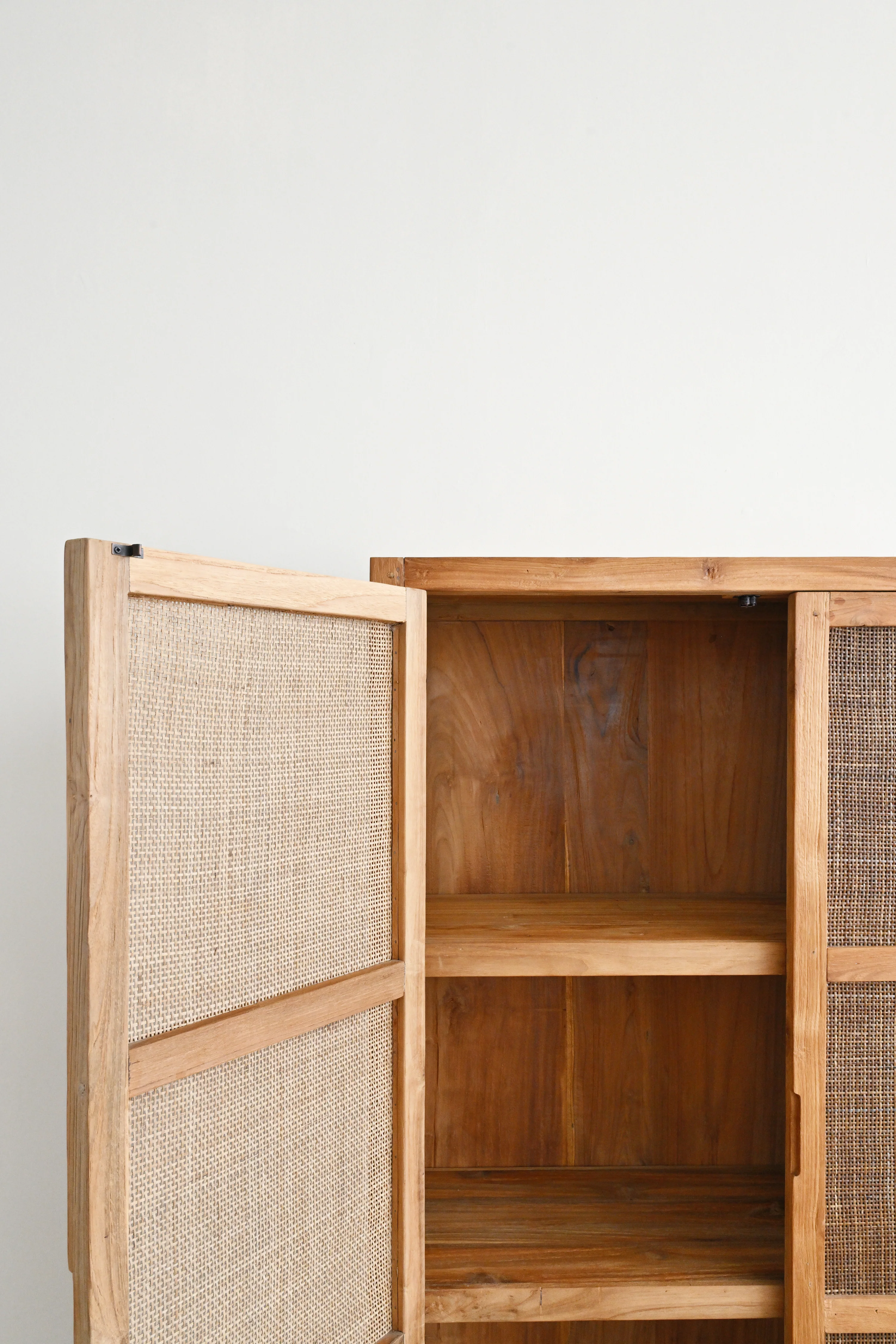 Lathvia Tall Cabinet - Image 4