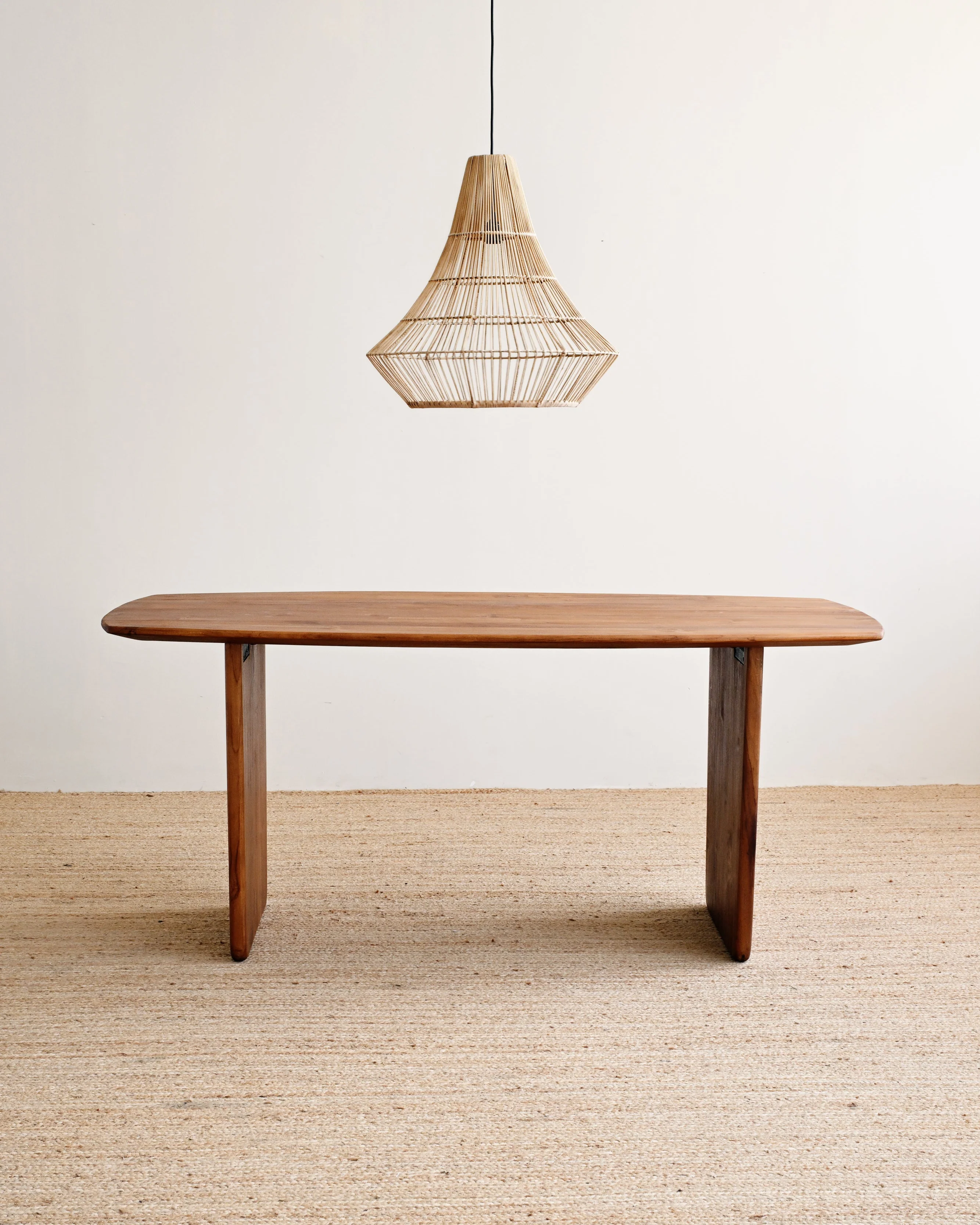 Molly Dining Table in Natural