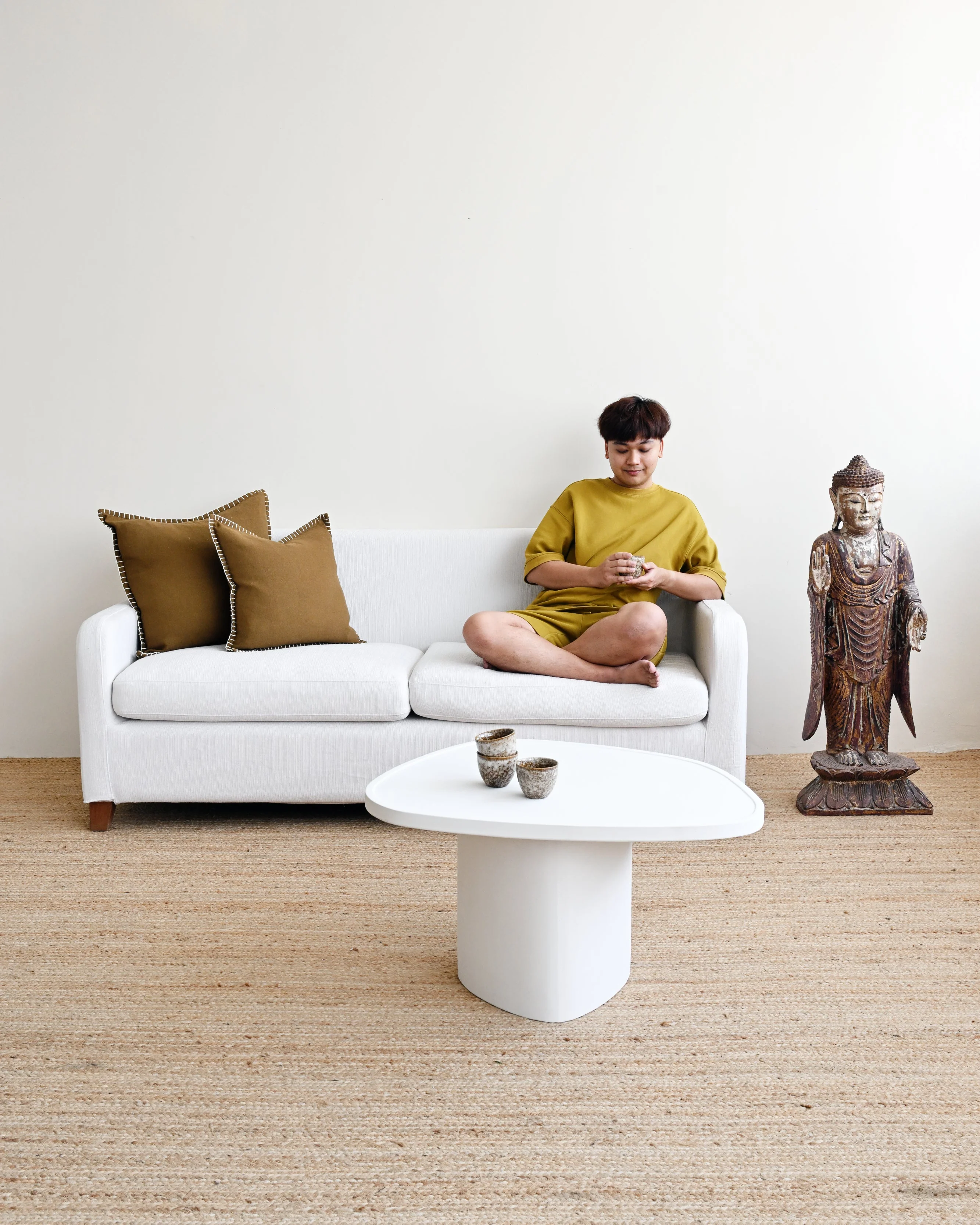 Organica Concrete Coffee Table - White - Image 4
