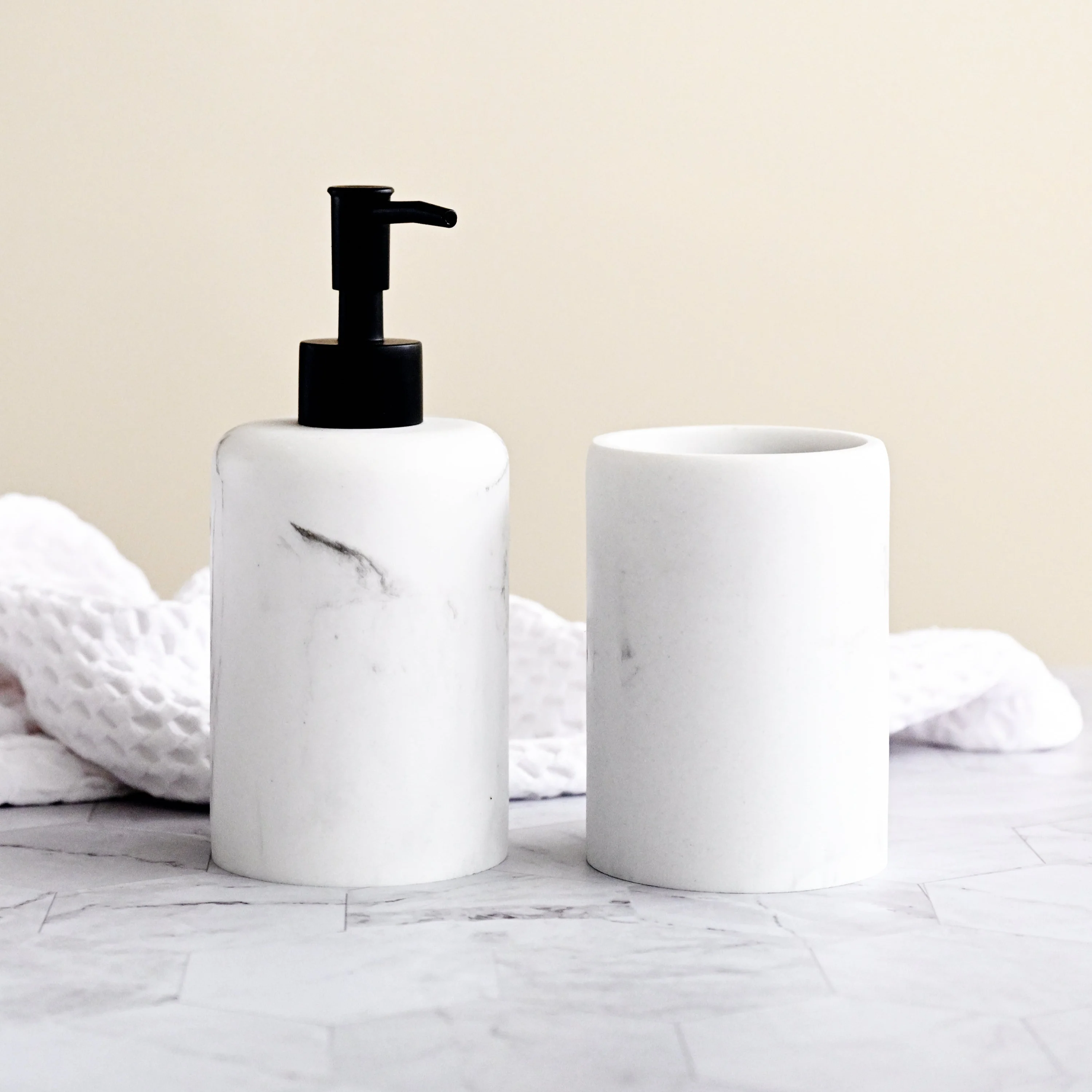 Porto Plaza Soap Dispenser - Marble - Image 2