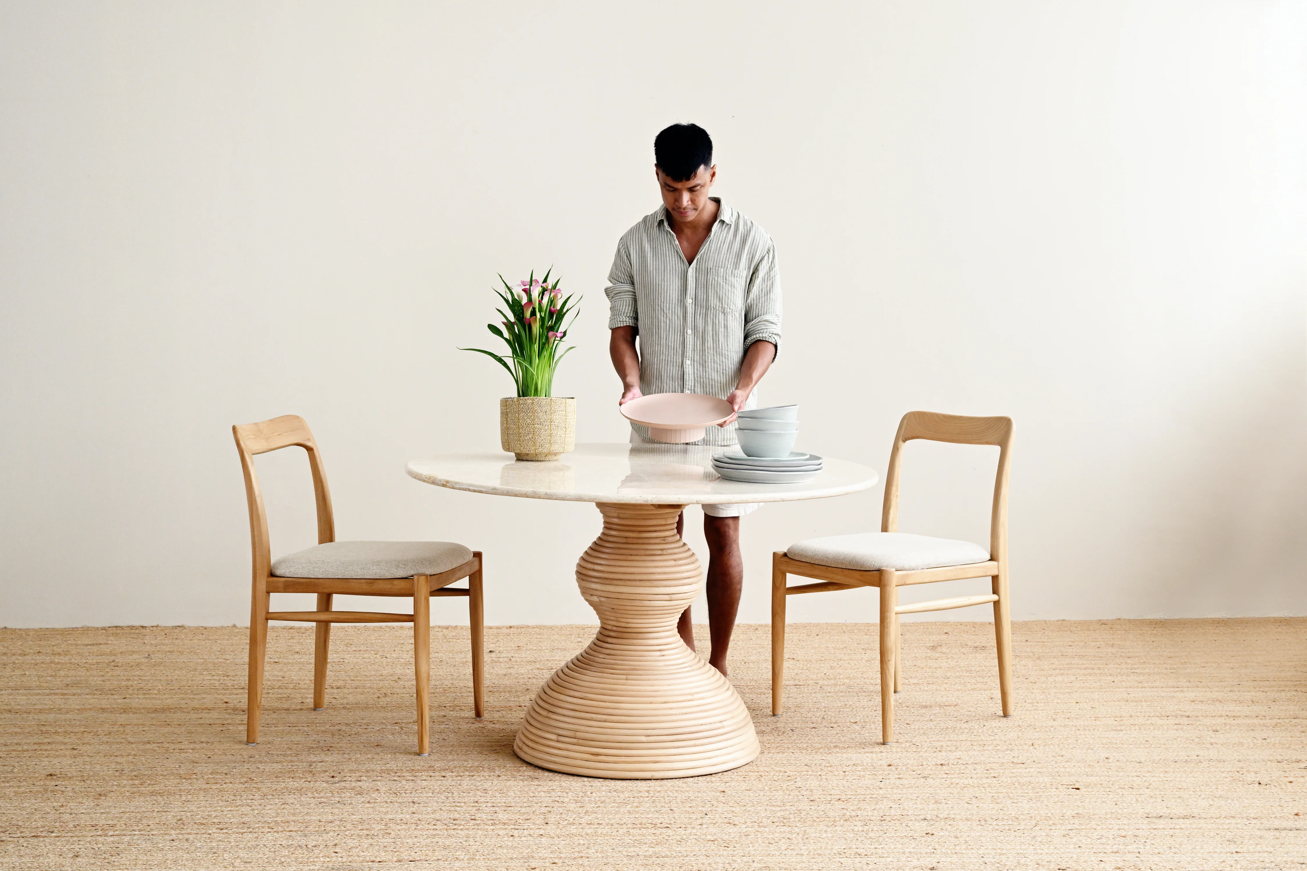 Round Marble Dining Table - 120cm - Image 8