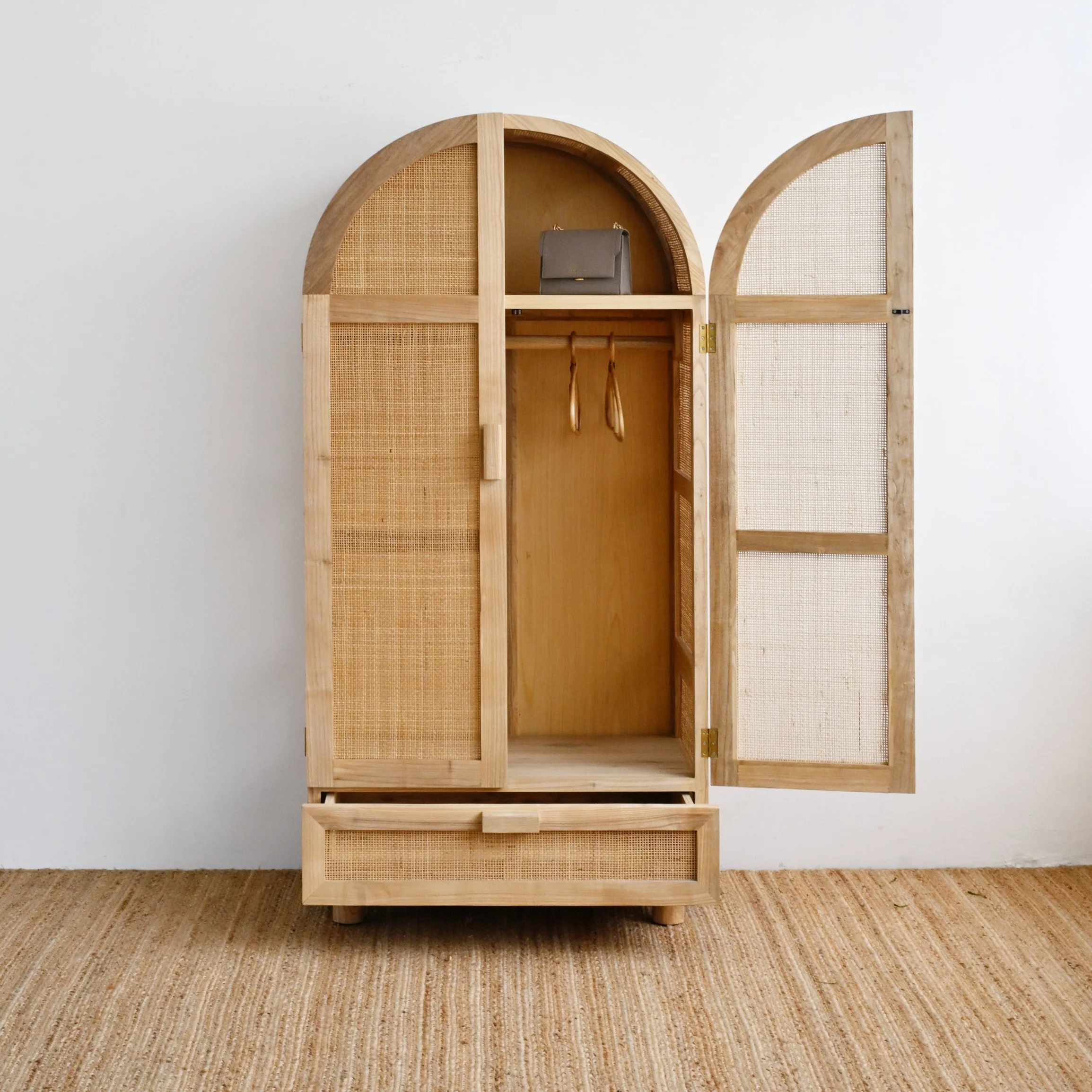 Sunshine Arched Wardrobe - Image 4